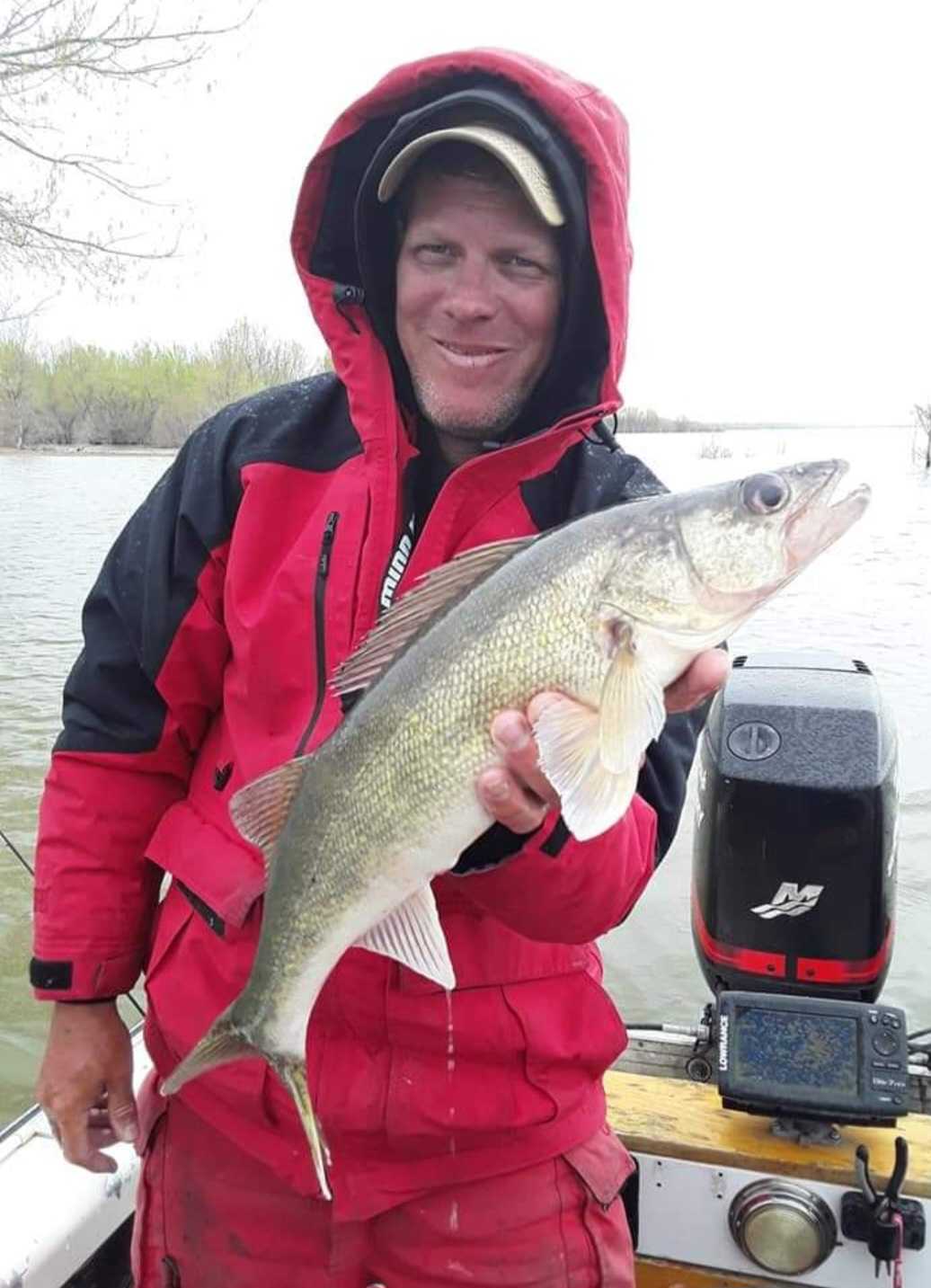 One angler fishing in Douglas