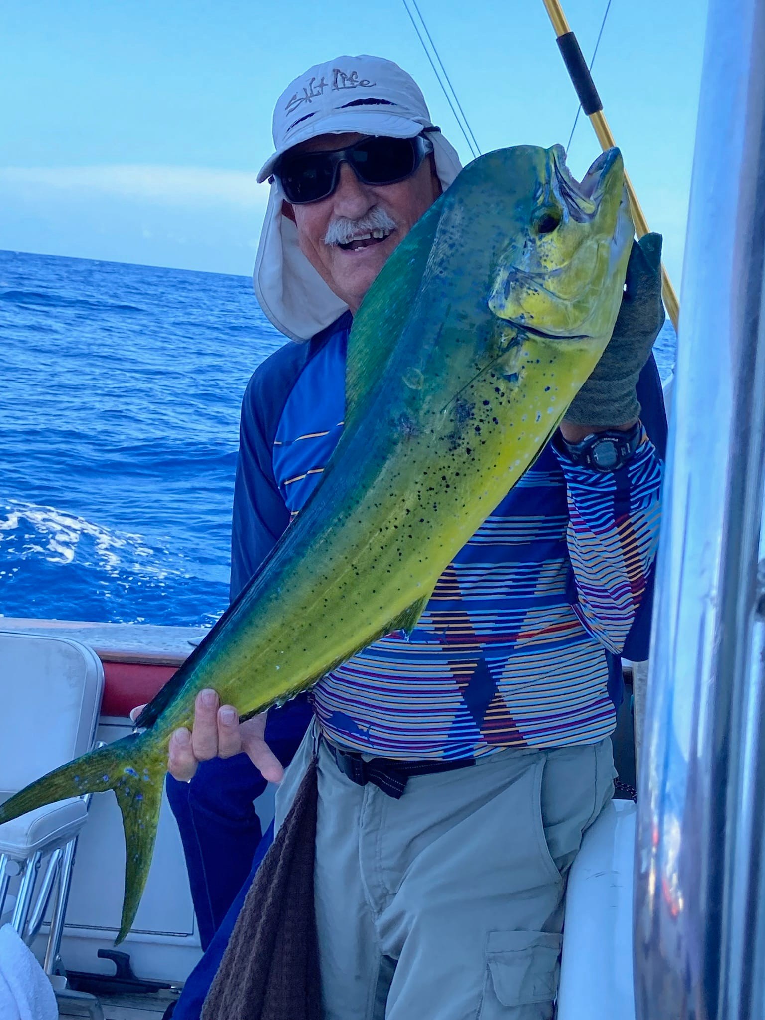 1 angler fishing in FL