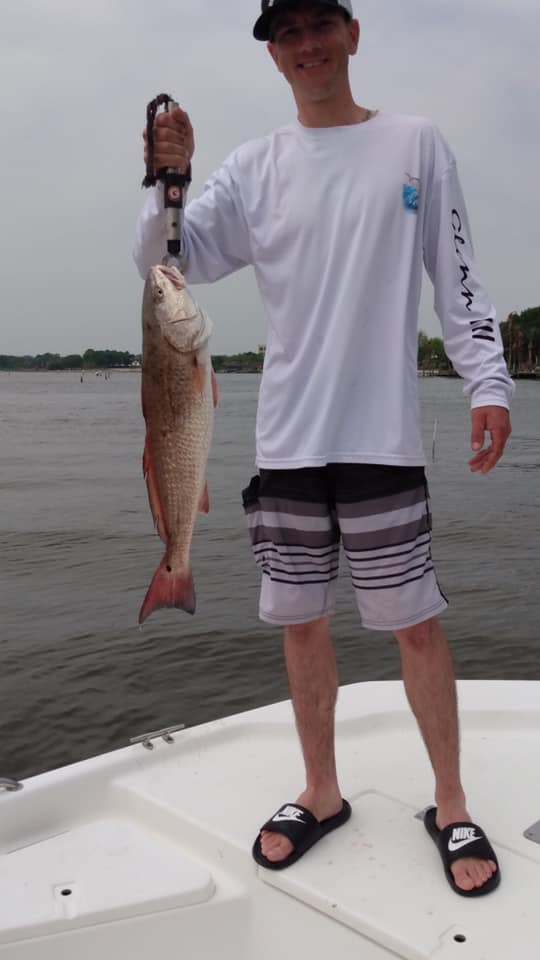 Lone angler enjoys the great outdoors in TX