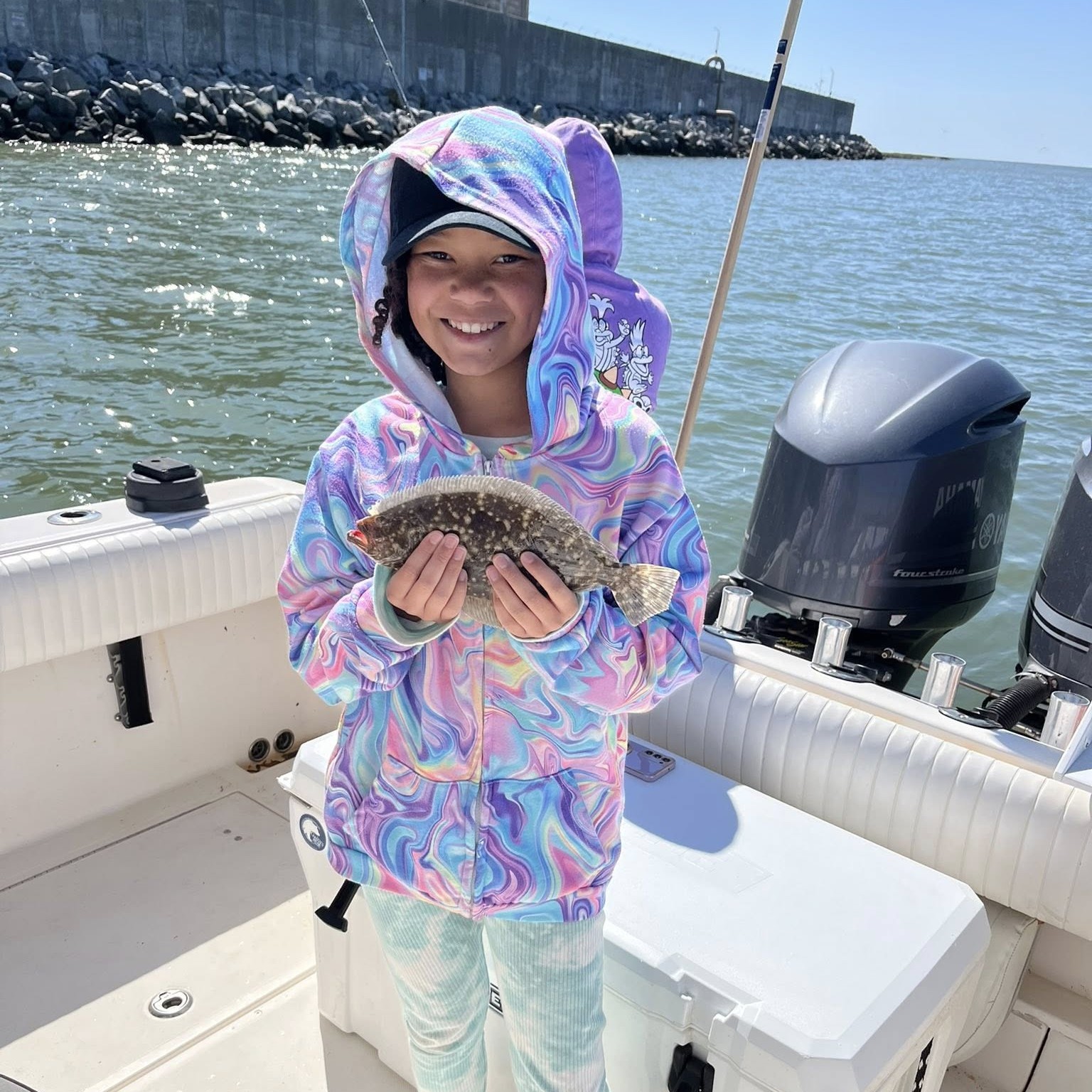 Half day inshore fishing charter boat in Gautier Biloxi MS targeting redfish and flounder