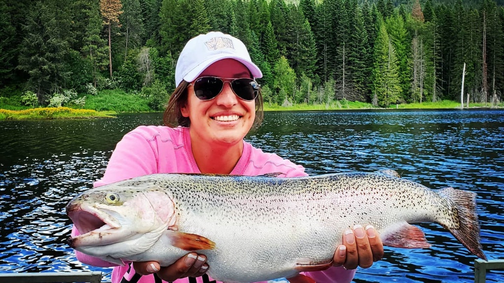 Photograph of a 26-inch rainbow trout caught in WA