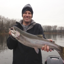 Angler catches a 25-inch fish in IL