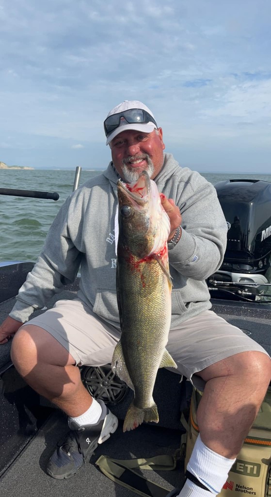Hooked a Nice Walleye in Beulah
