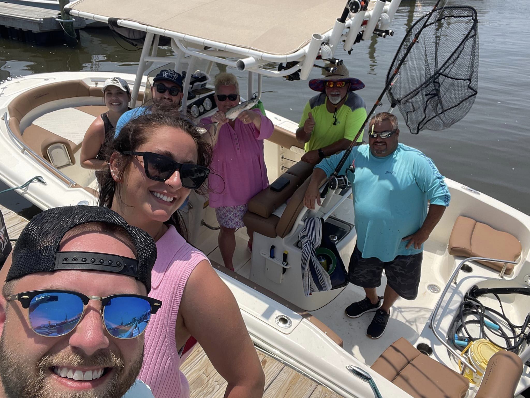 Six people fishing in Stella