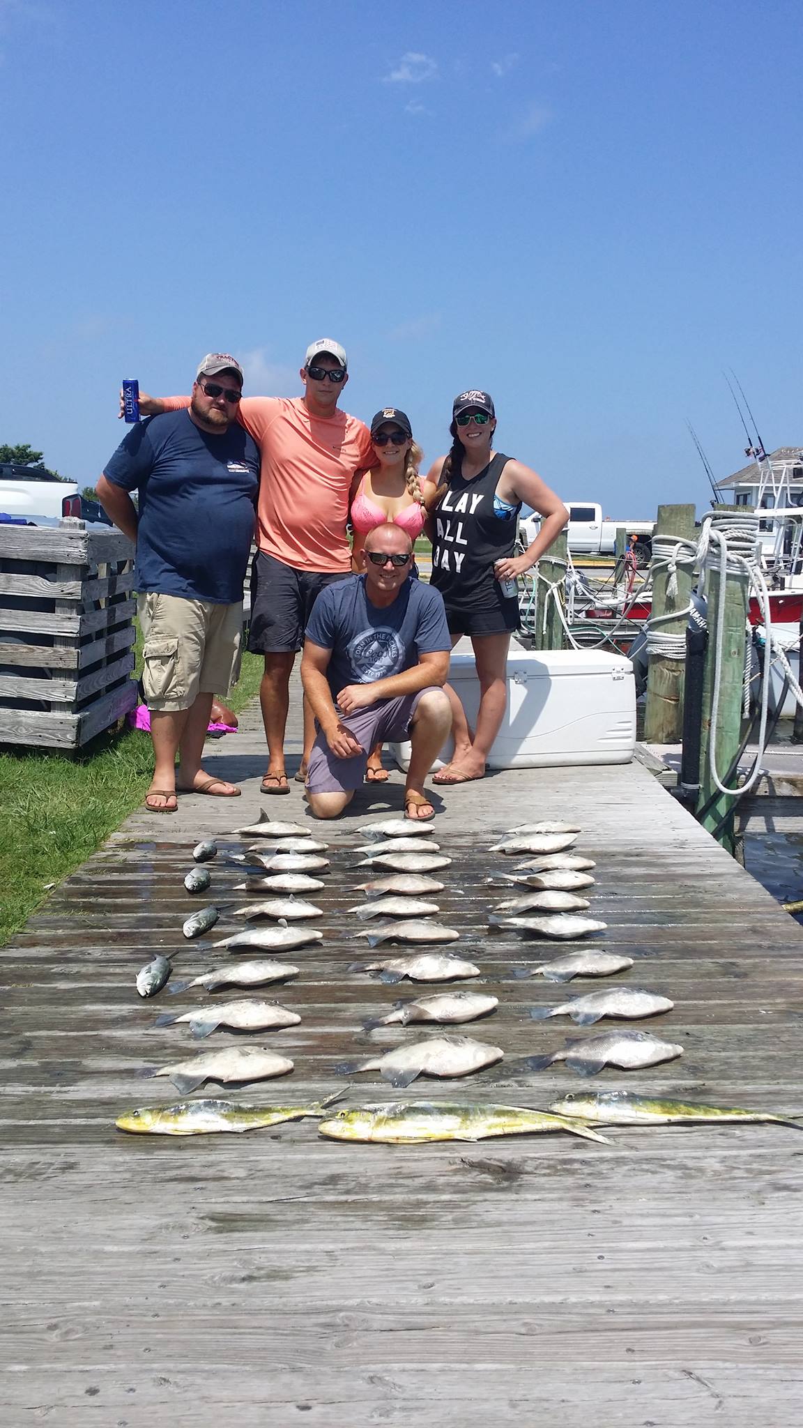 5 people enjoying a day of fishing in Nags Head