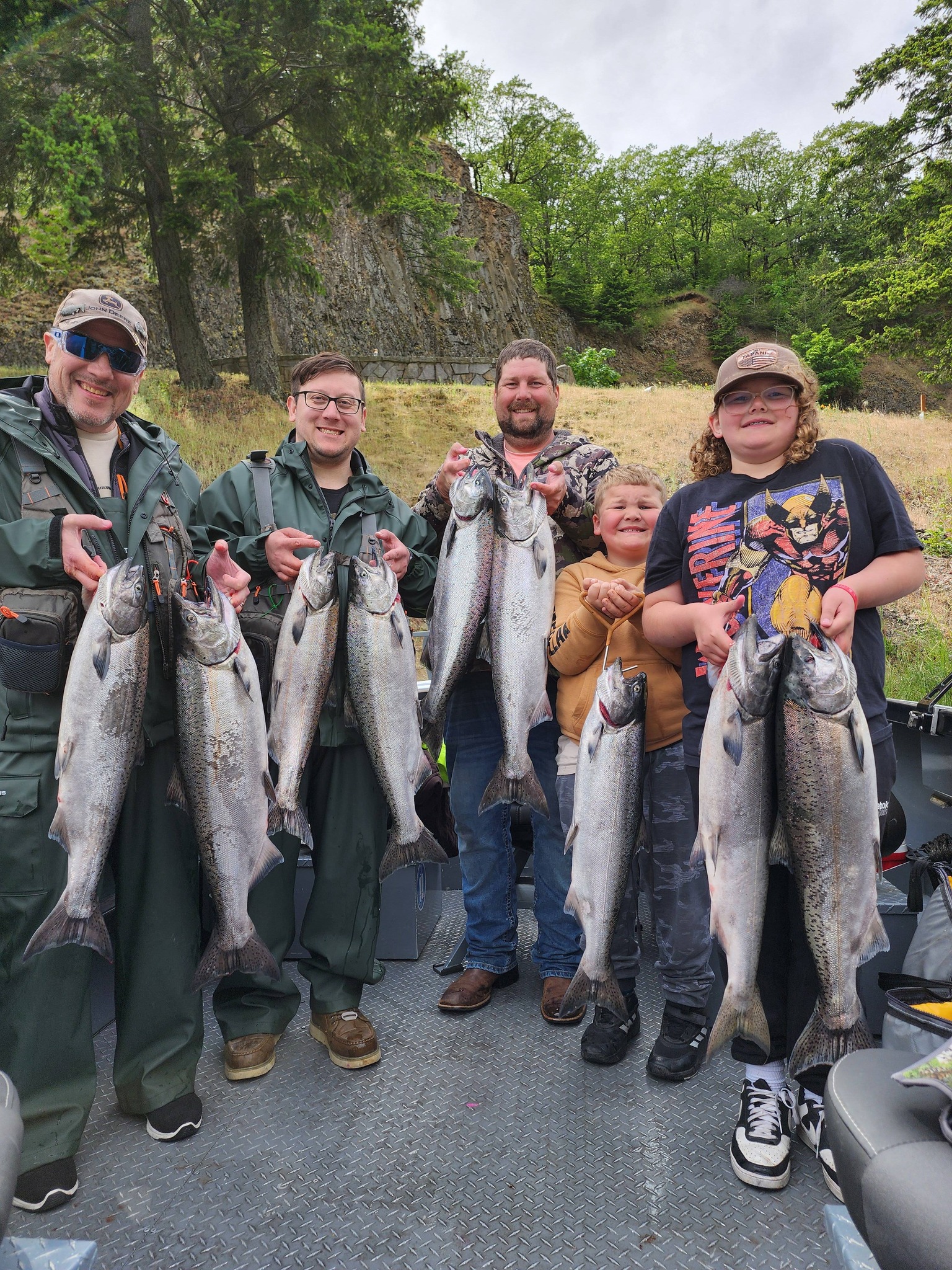 Successful Chinook salmon fishing trip in Kennewick WA with multiple large fish displayed