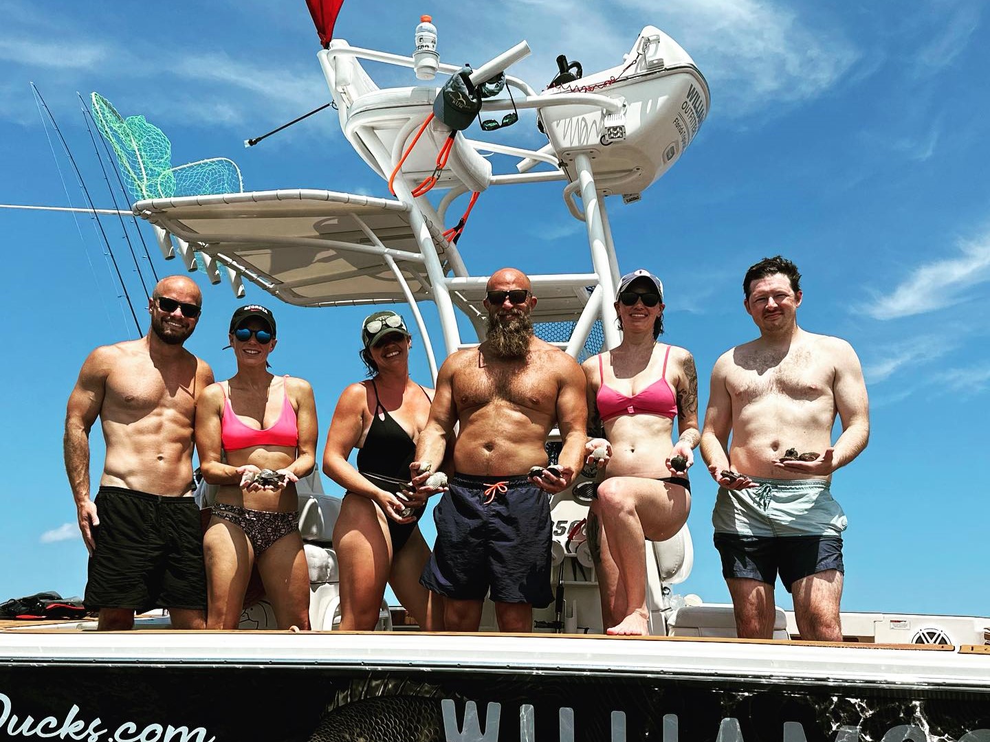 Group of 6 people fishing in Apalachicola