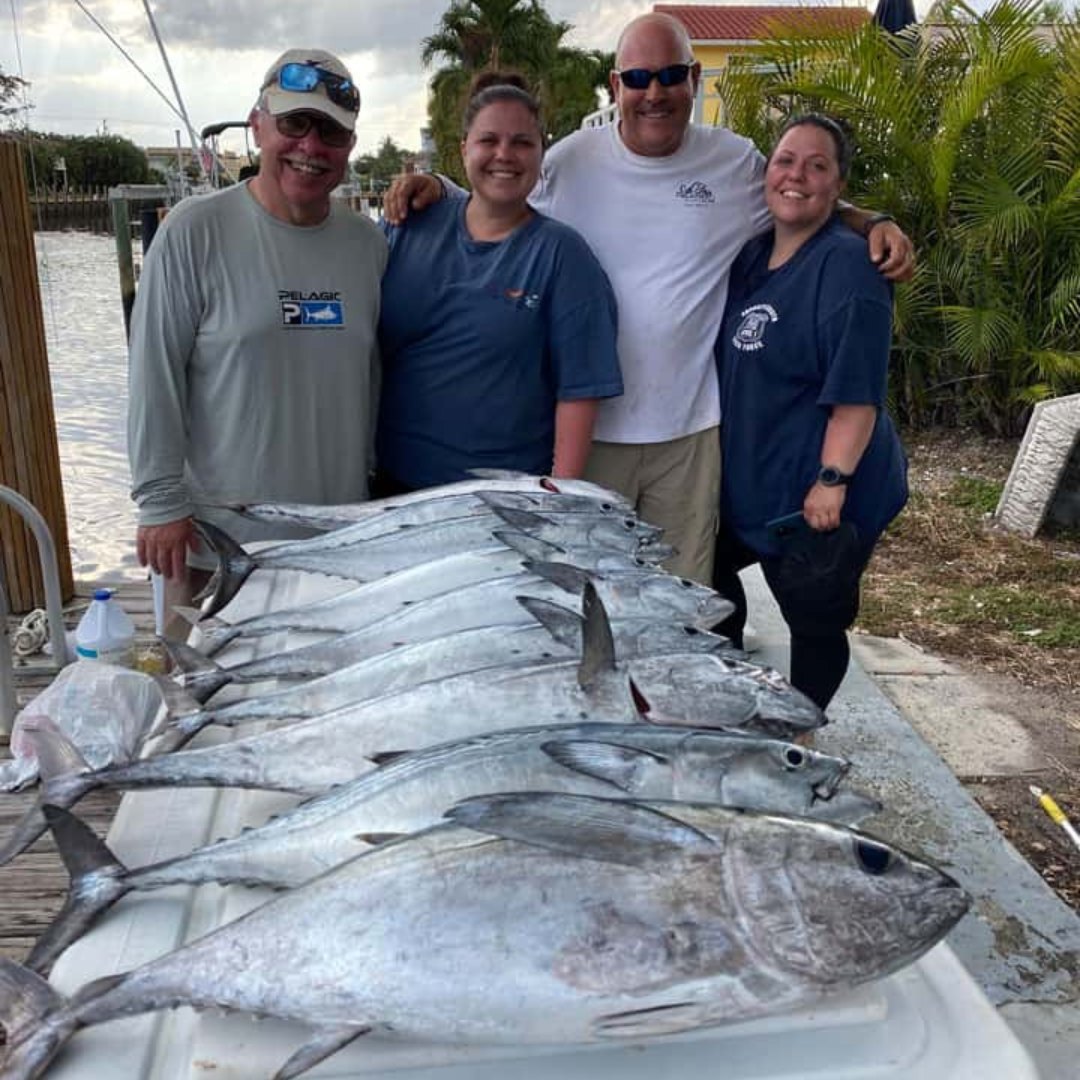 4 people fishing in Florida
