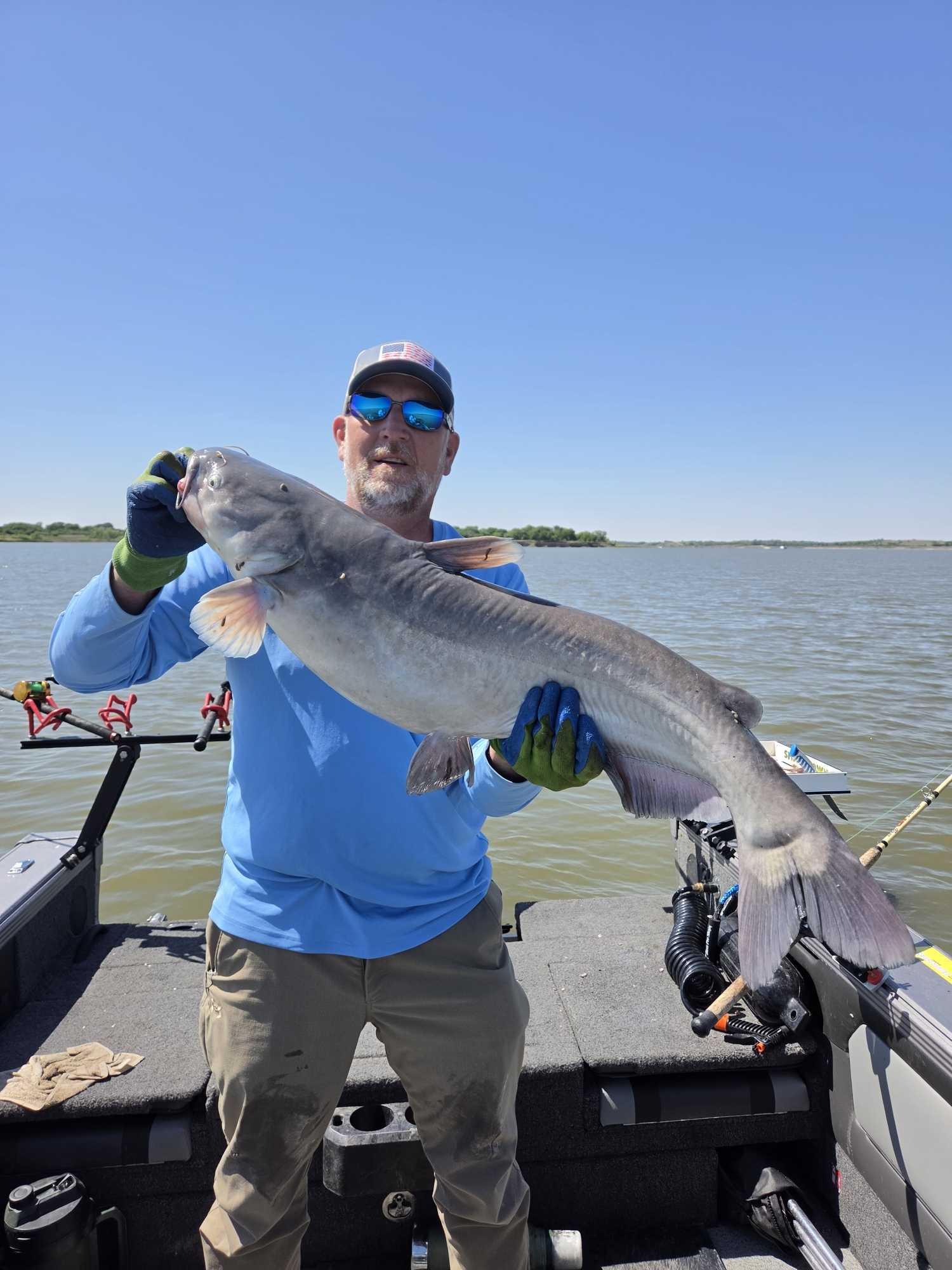 Blue catfish catch from Manhattan KS fishing tour