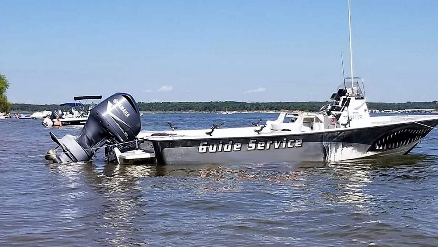Blazer Bay (Center console) 
