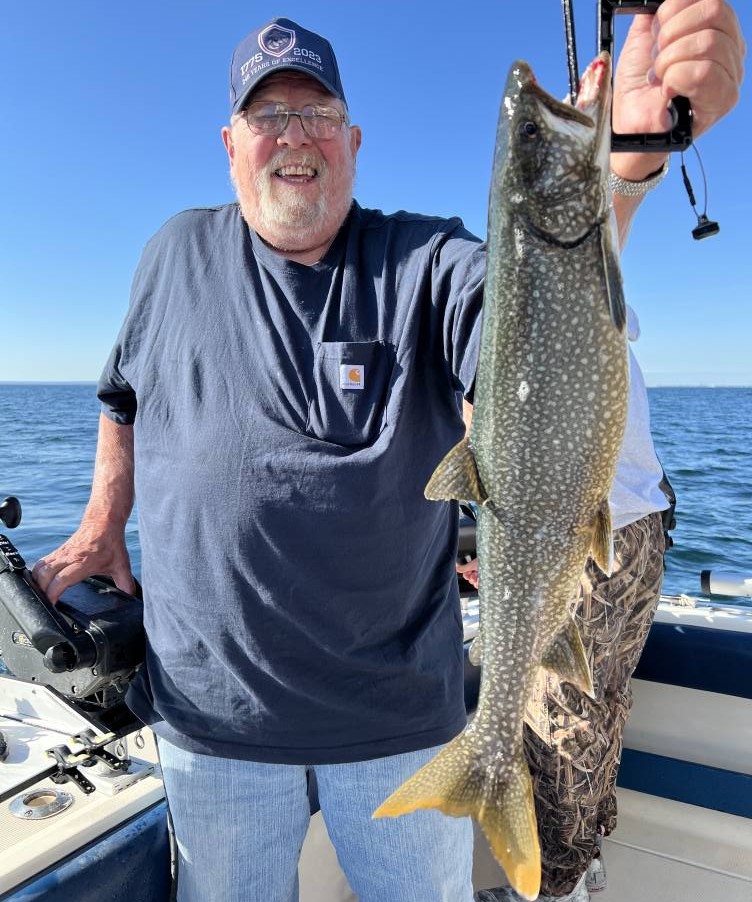 Private fishing charter boat on Lake Superior in Duluth, MN targeting salmon and trout