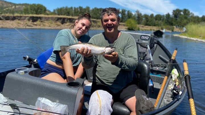 Two people fishing in Klamath Falls
