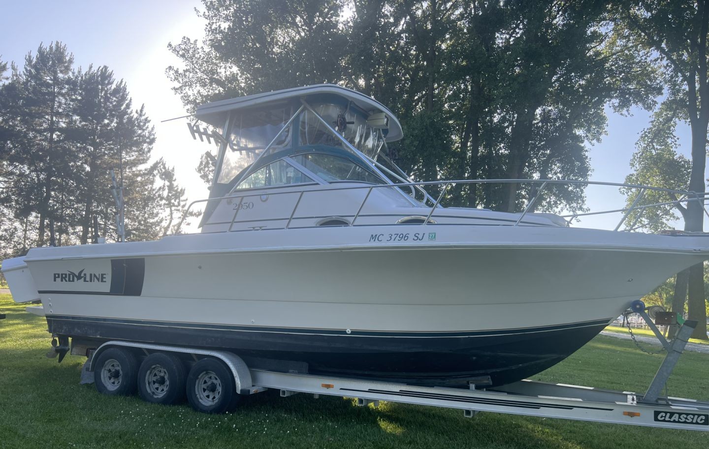 30ft Pro Line Cabin Cruiser 19