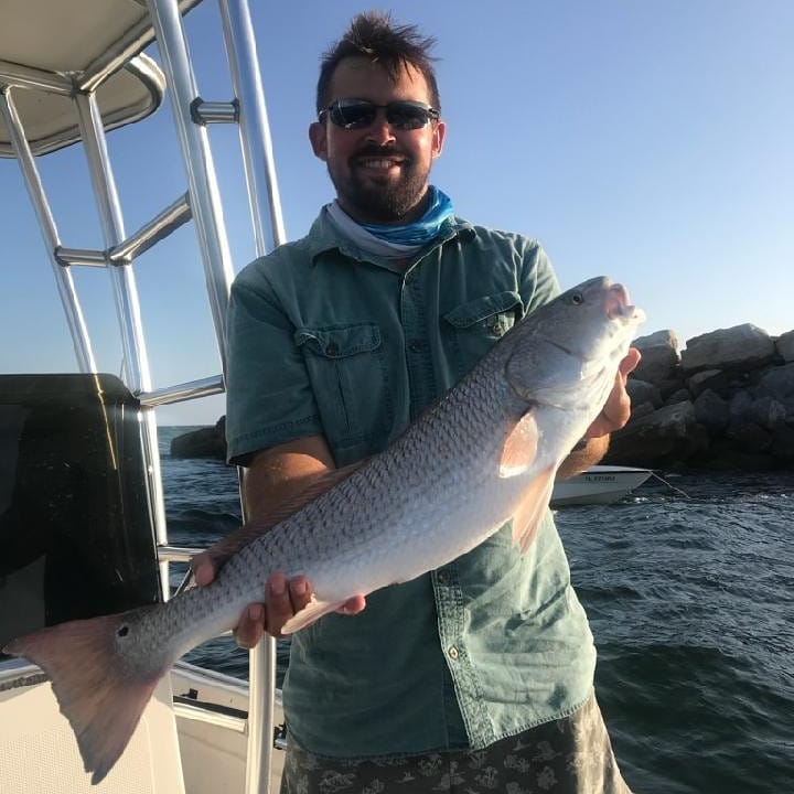 Lone fisherman reeling in big 23-inch catch in Florida