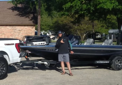Bass boat