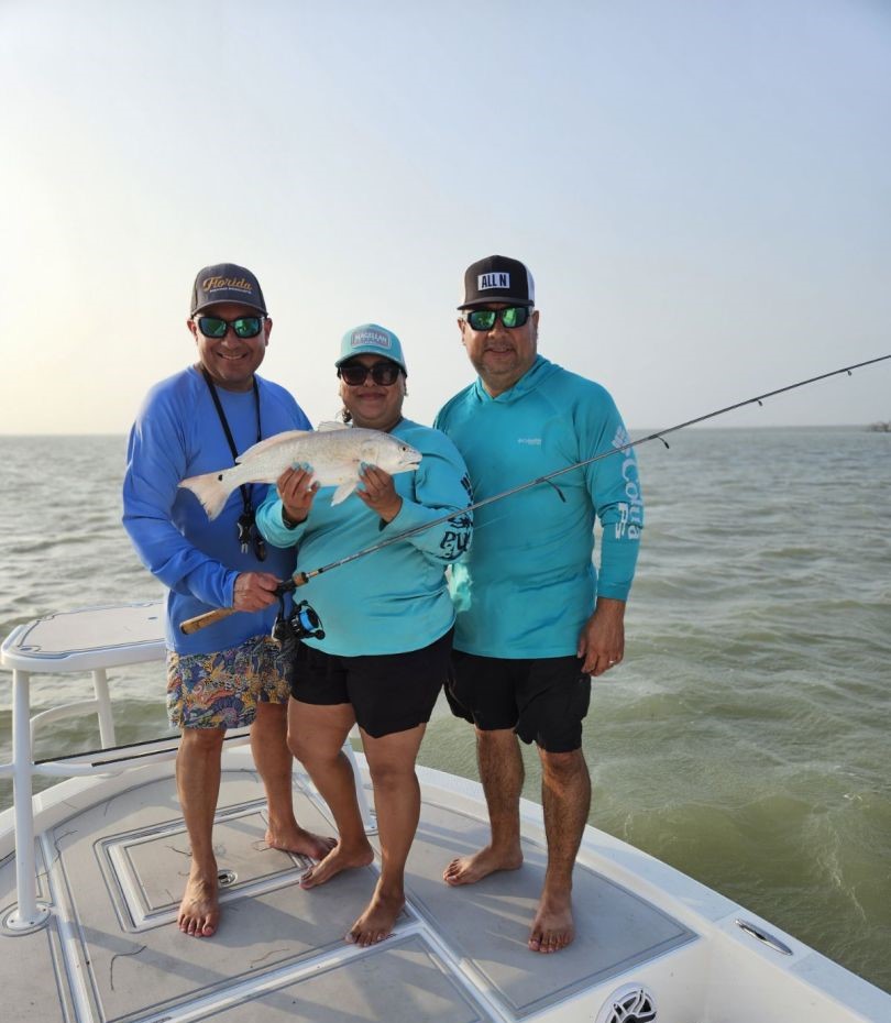 3 people fishing in TX