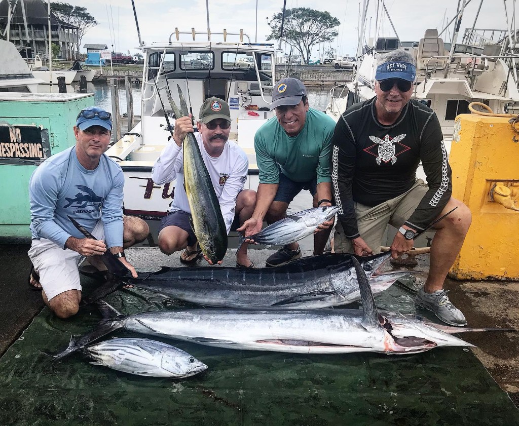 2 big fish caught in HI