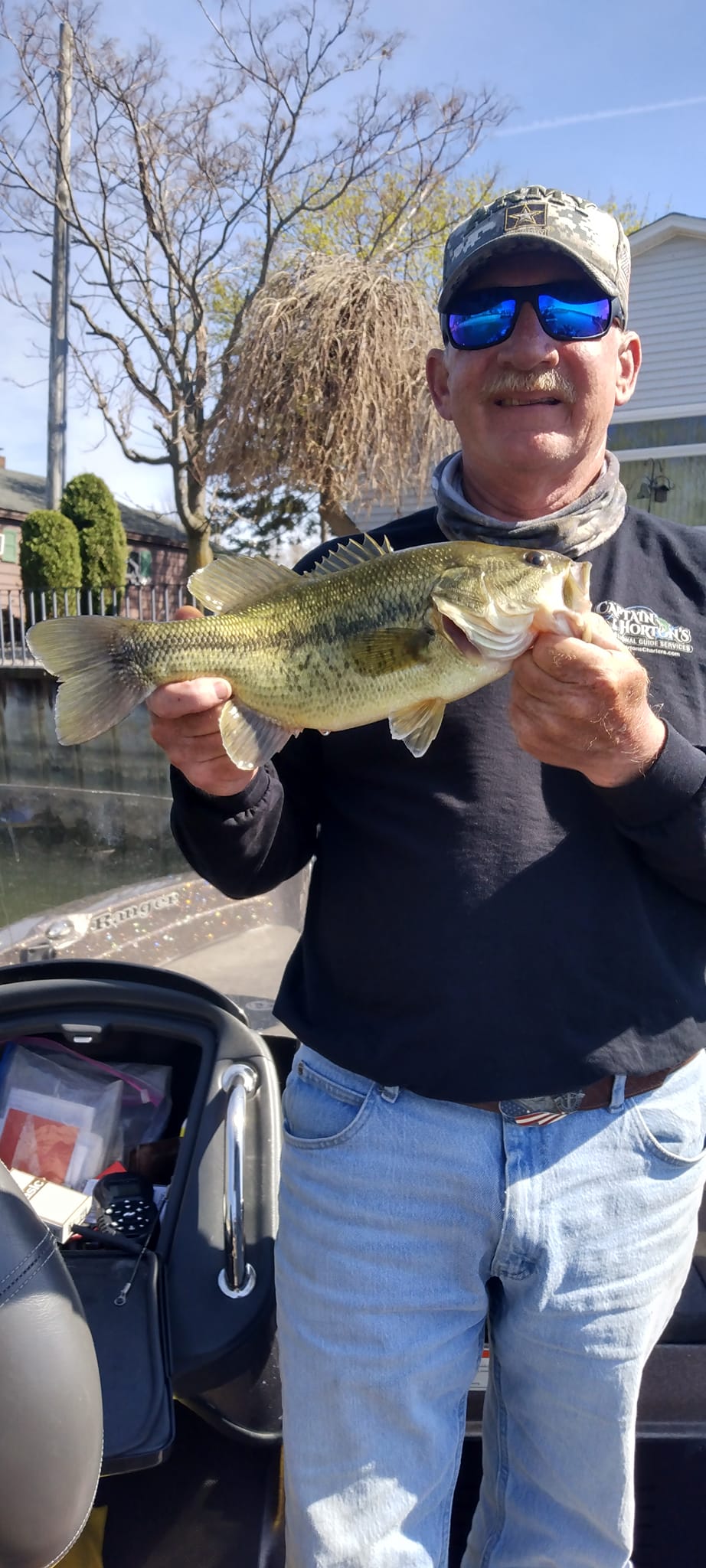 Largemouth Bass caught fishing in Wyandotte