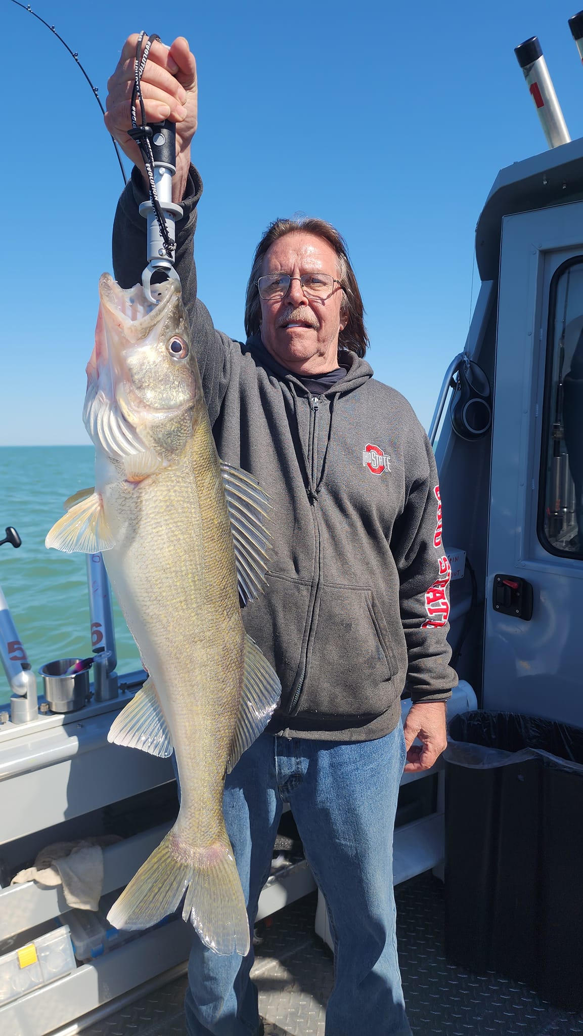 1 angler catching fish in OH