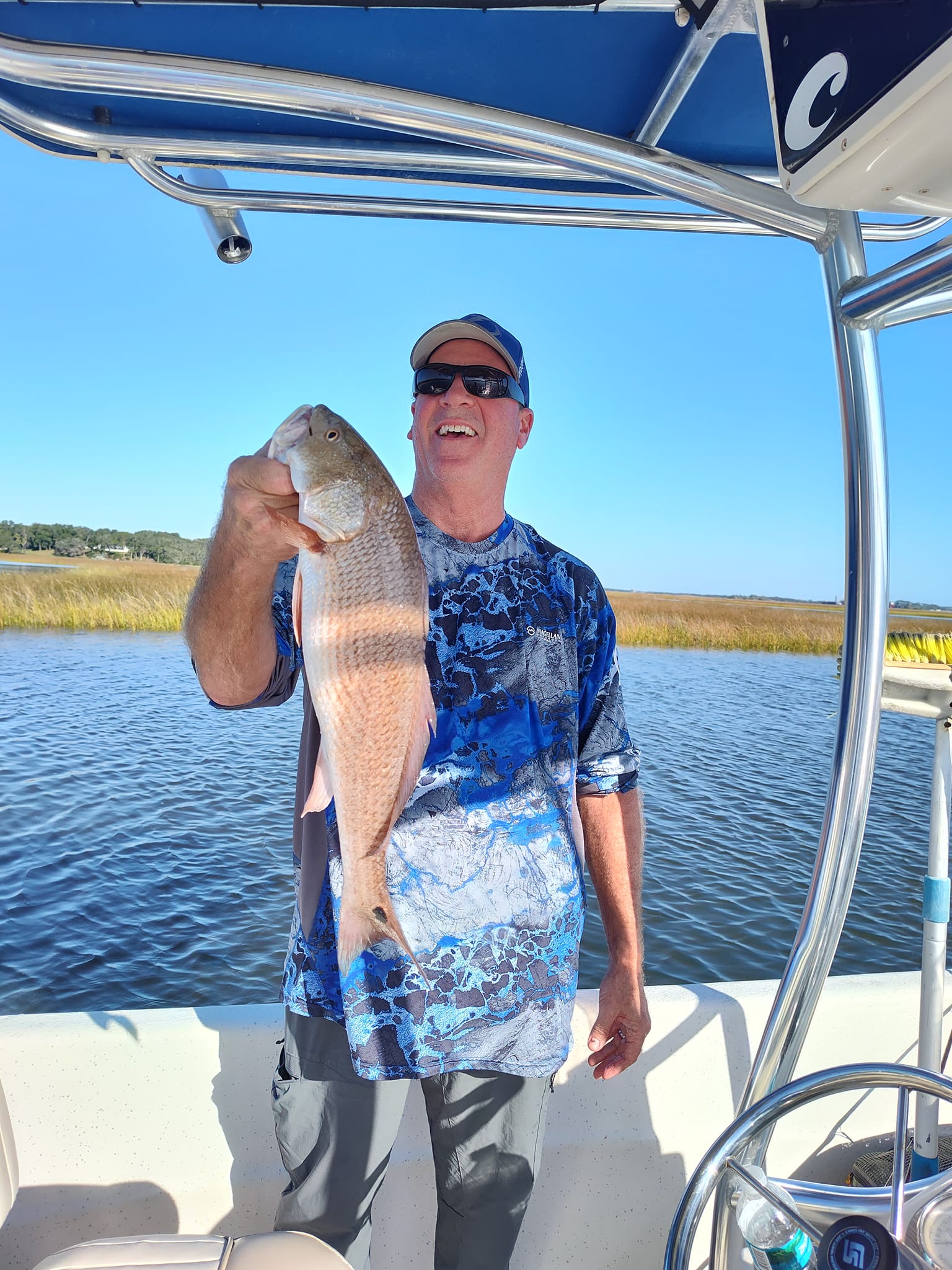 1 angler fishing in FL