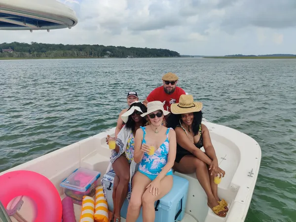 5 people fishing in FL