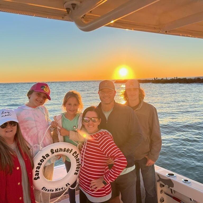 Group of 7 people enjoying outdoor activity in Sarasota