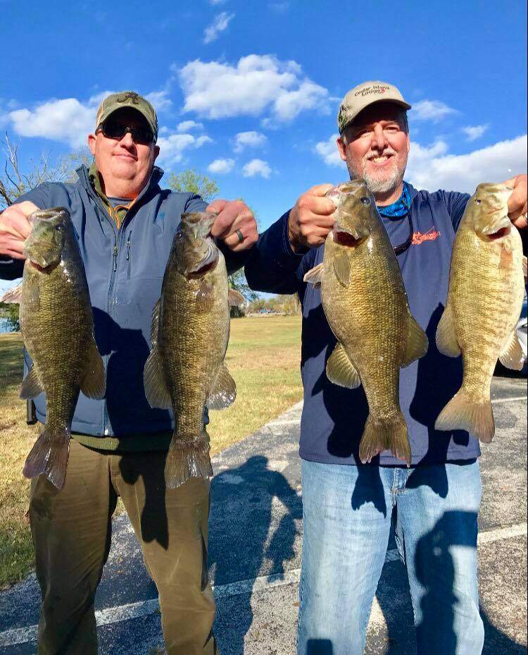 Smallmouth bass fishing in Guntersville