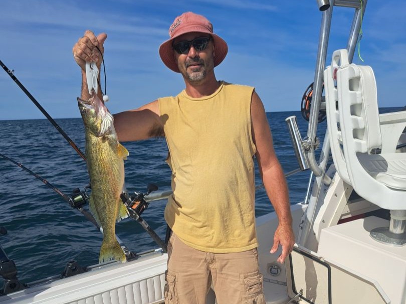 Spring walleye fishing trip on 19' Ranger boat in Lorain, OH with Captain Mike - Lake Erie charter
