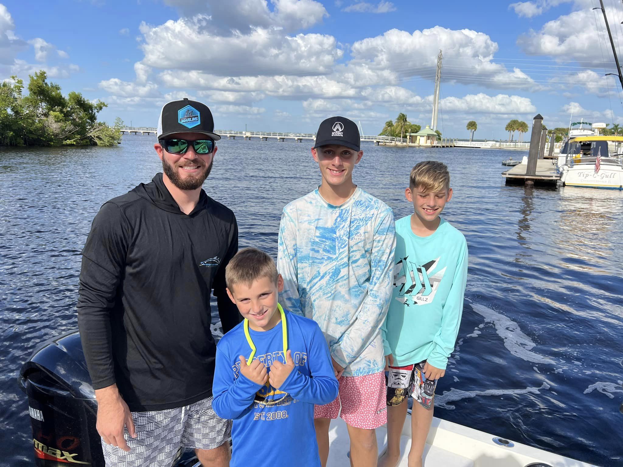 4 people fishing in Florida