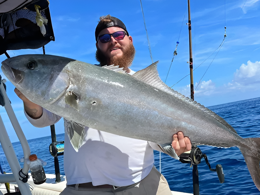 4 hour inshore fishing charter boat in Florida coastal waters targeting snook and redfish