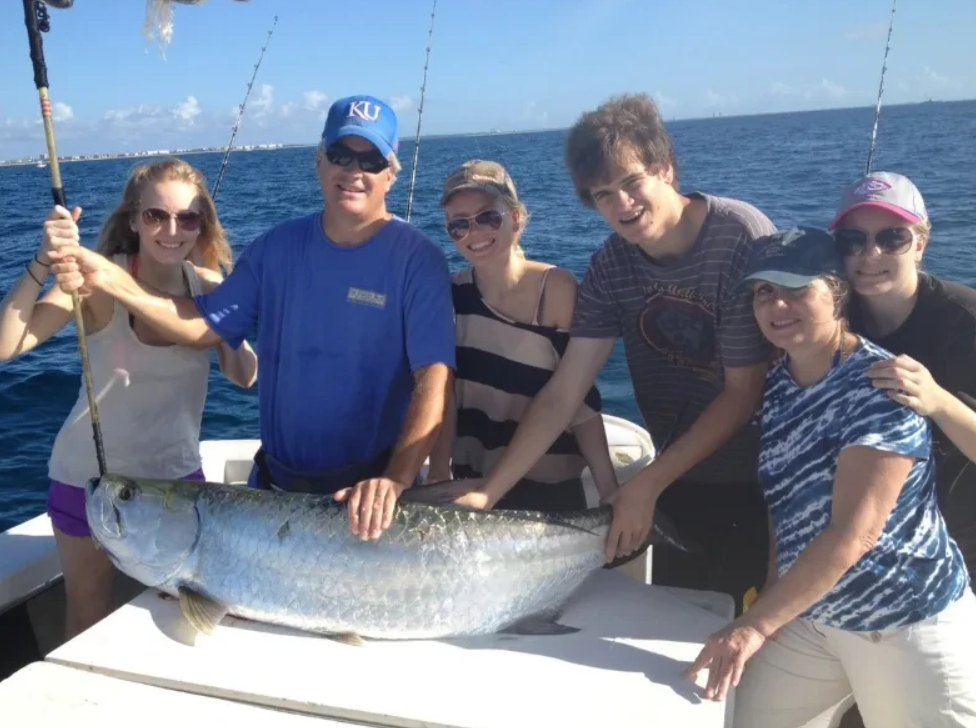 6 people fishing at Port Canaveral