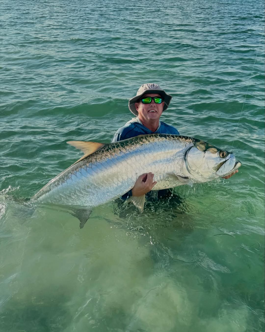 Florida Keys backcountry fishing guide boat targeting permit, bonefish, tarpon in shallow flats