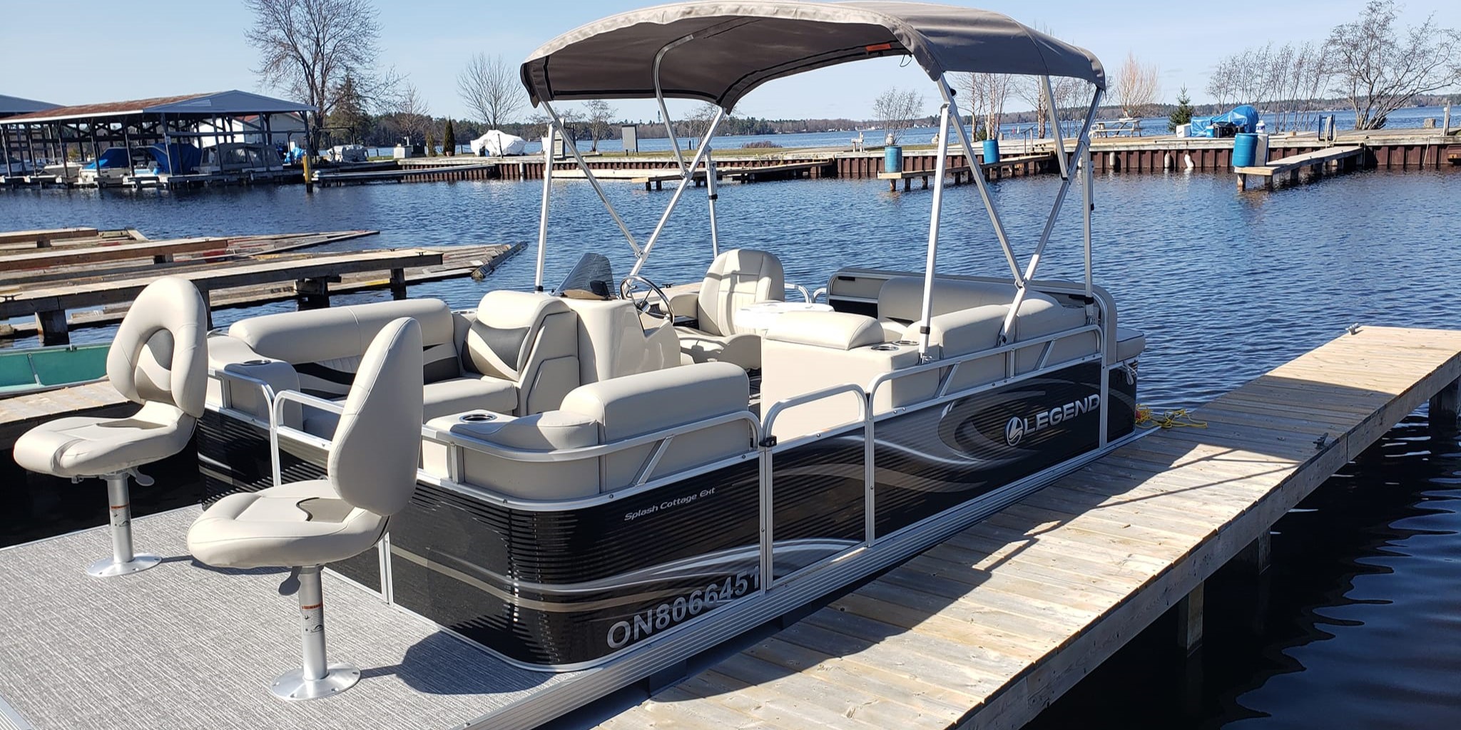 Pontoon - 19ft Legend