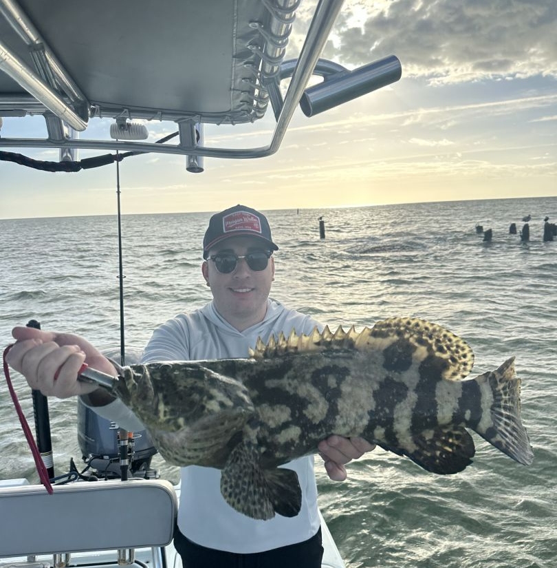 Fisherman with big 30-inch catch in FL