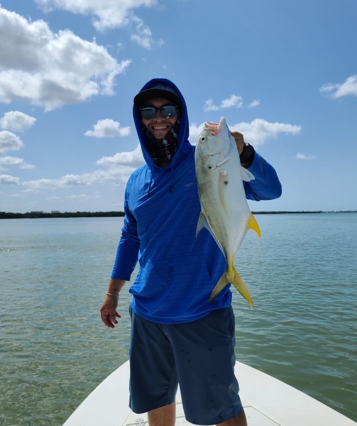 Giant trevally fishing in FL