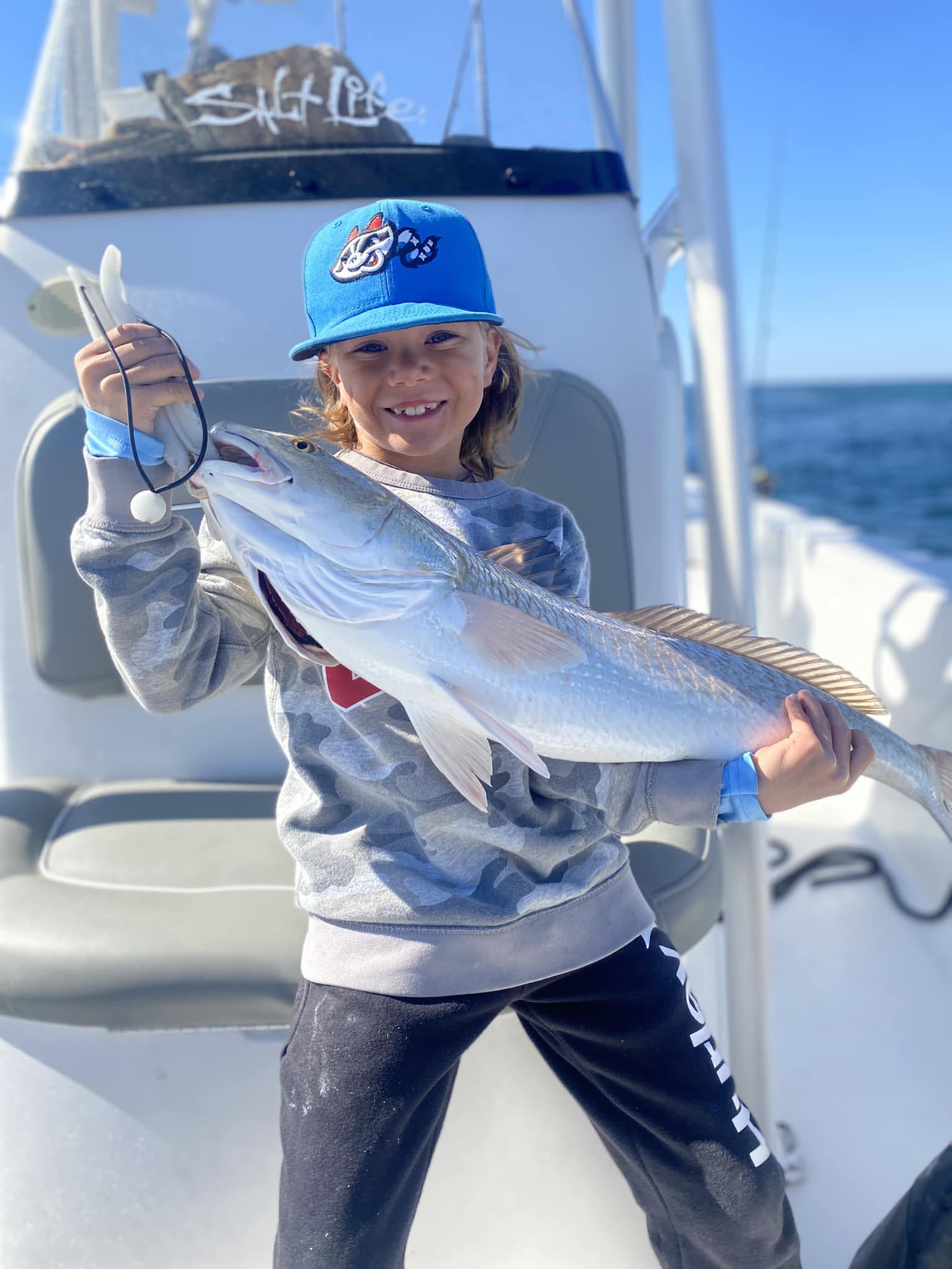 1 lucky angler catches a big fish in FL