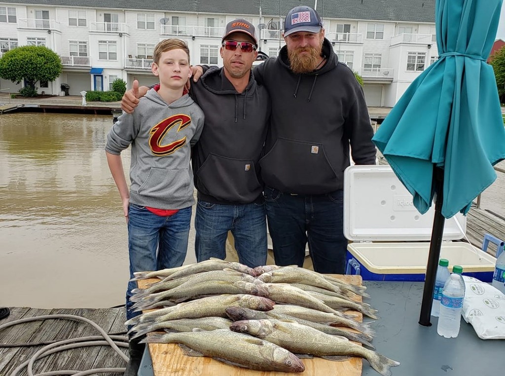 3 big fish caught in Lorain, fishing