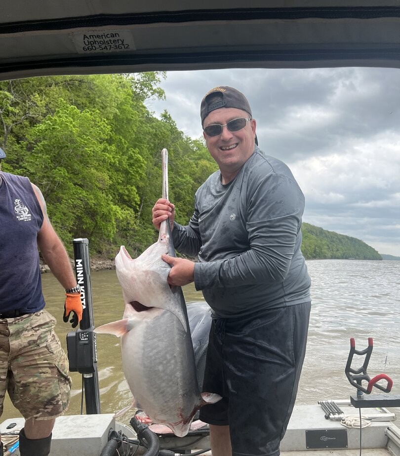 Large shark caught during fishing trip in California MO