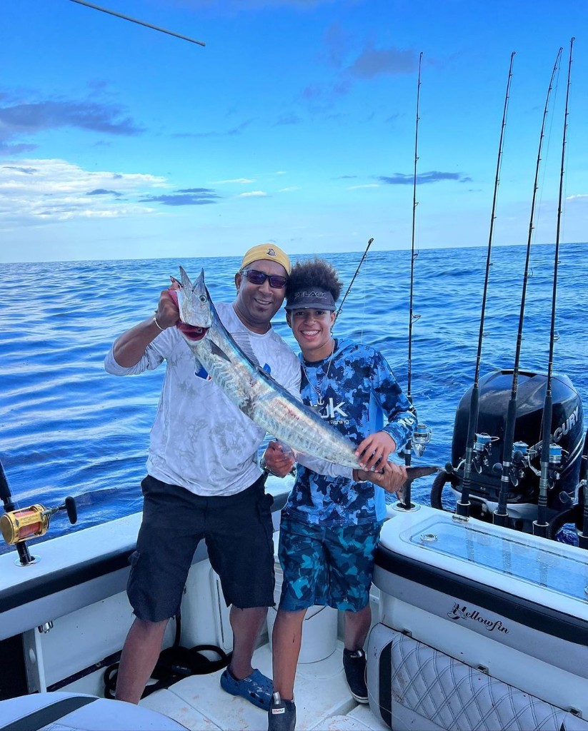 Two anglers fishing in Key Largo