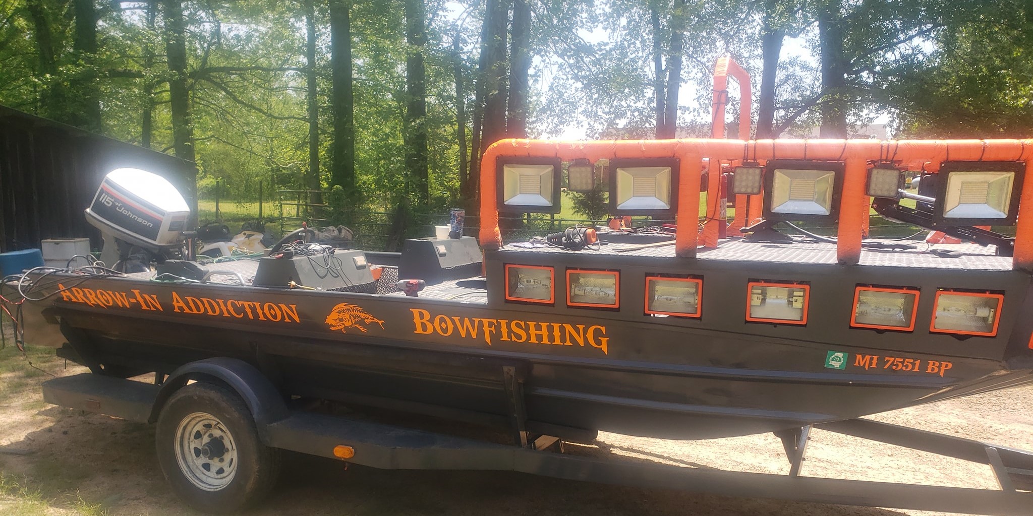 Arrow-in Addiction Bowfishing