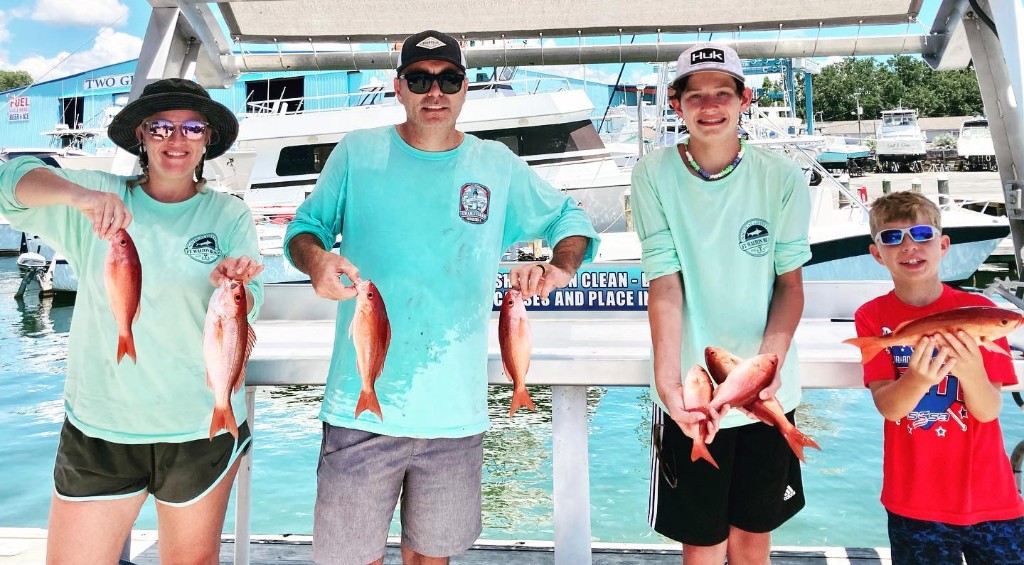 4 people fishing in FL