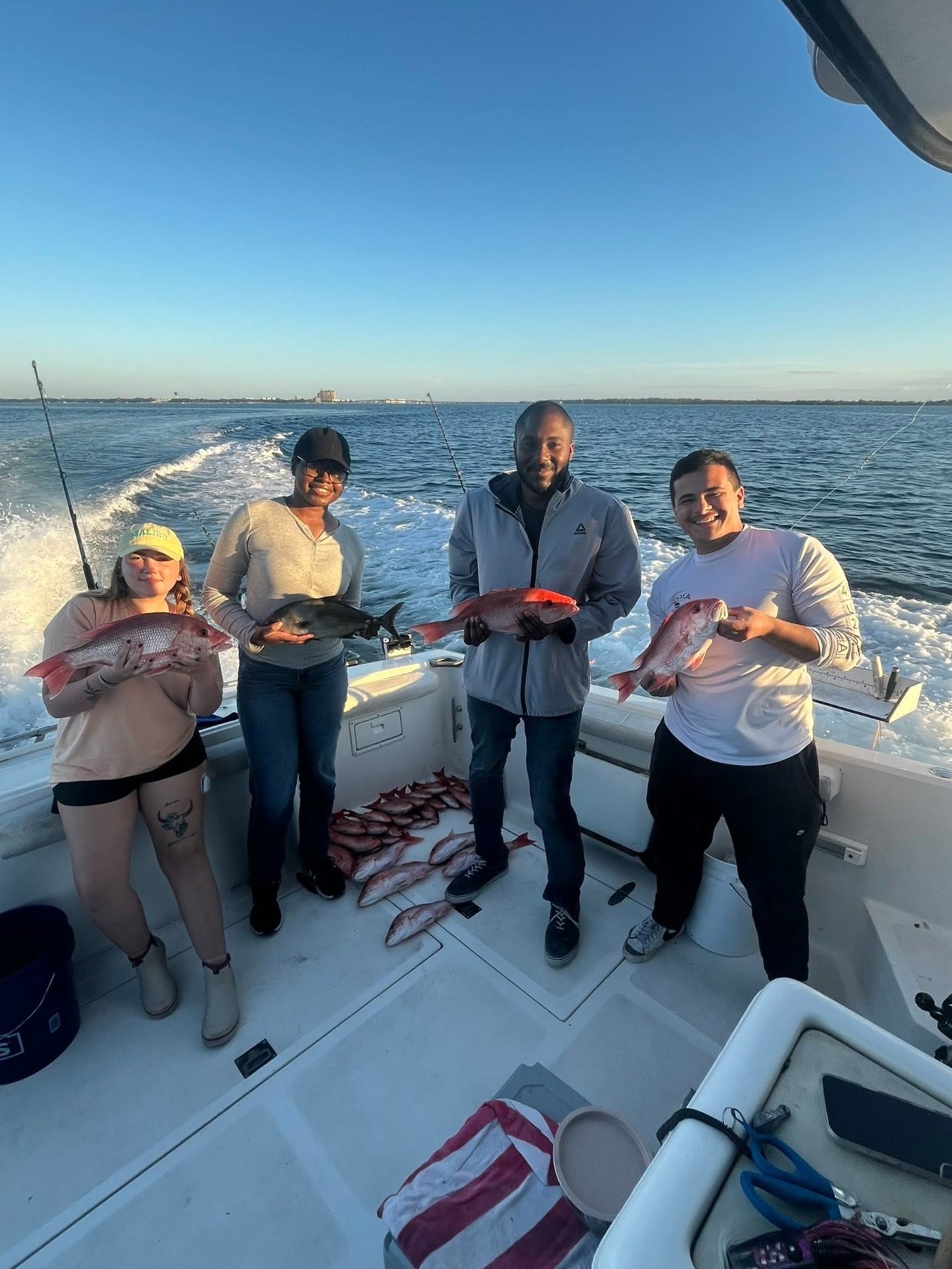 Fort Walton Beach fishing charter boat trolling for Mahi Mahi, Grouper, and offshore species
