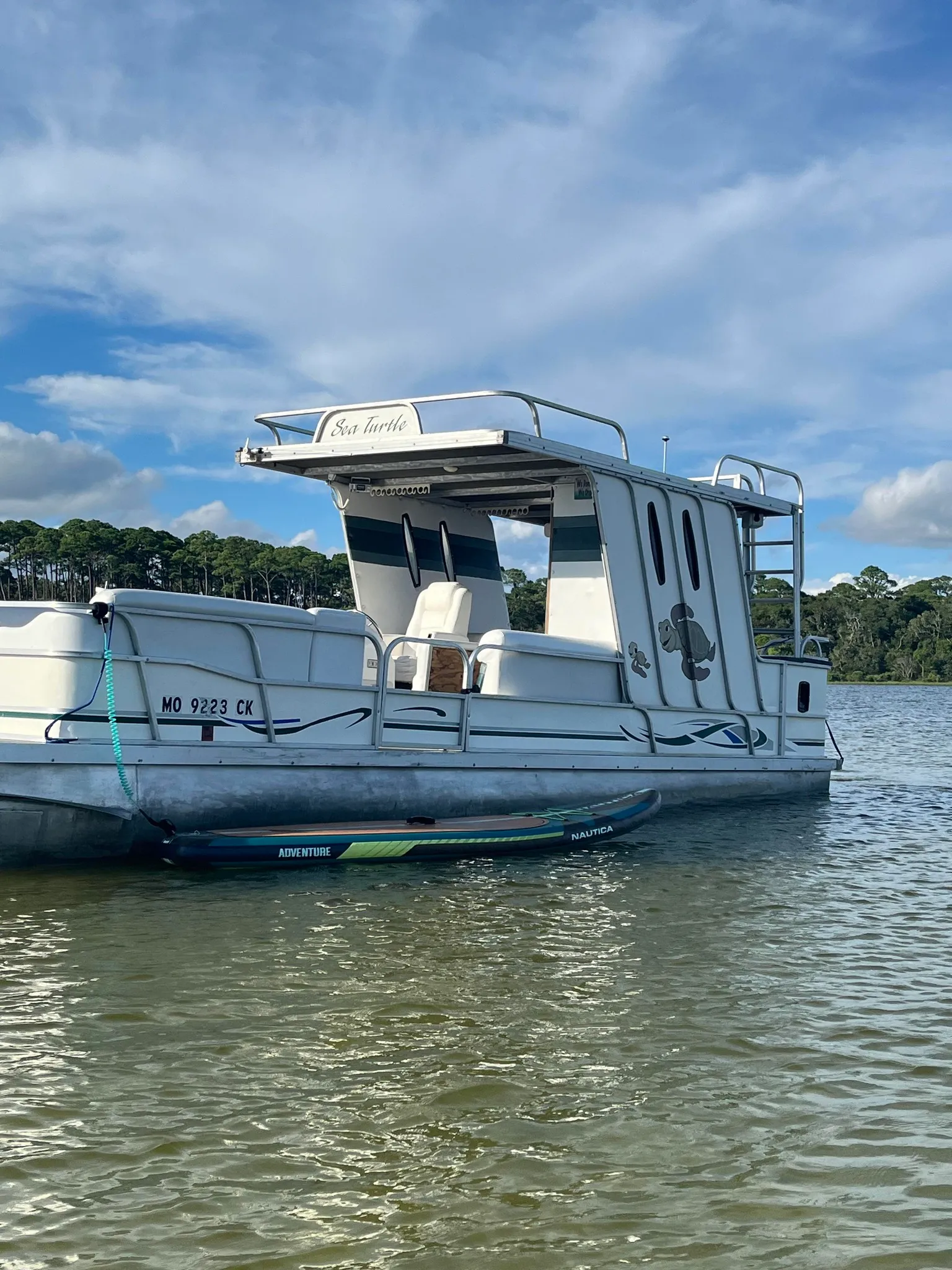 Fort Walton Beach 9-hour guided boat trip to Crab Island on 30-foot tritoon for up to 10 guests