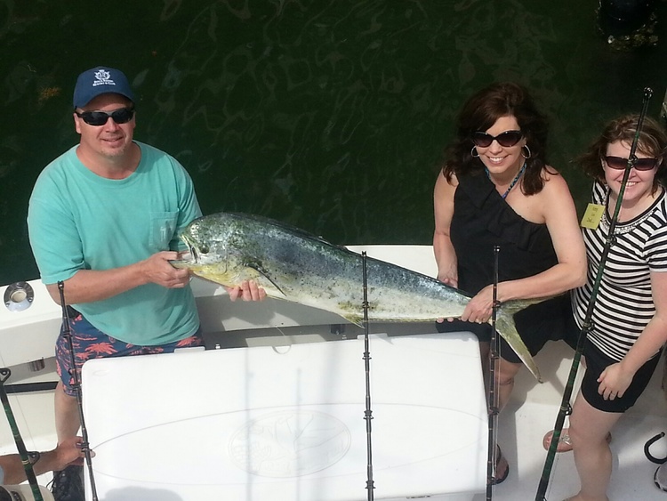 Anglers with a large fish catch in Pompano Beach