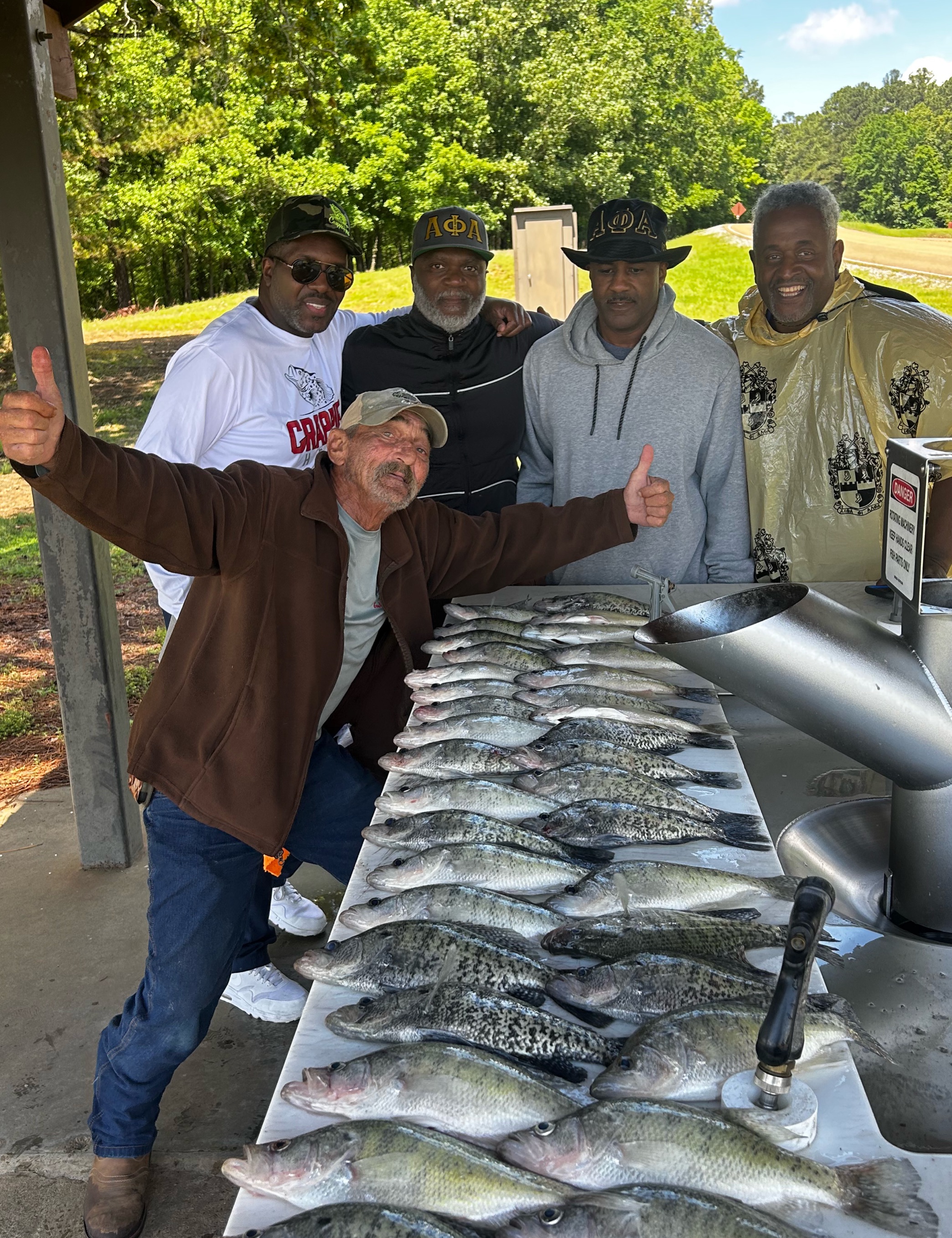 5 people fishing in Mississippi