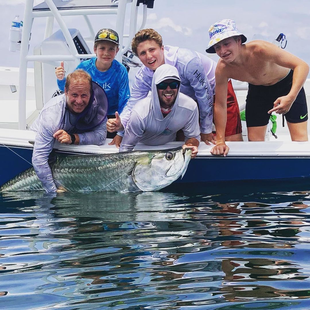 Anglers fishing in Florida with a single fish