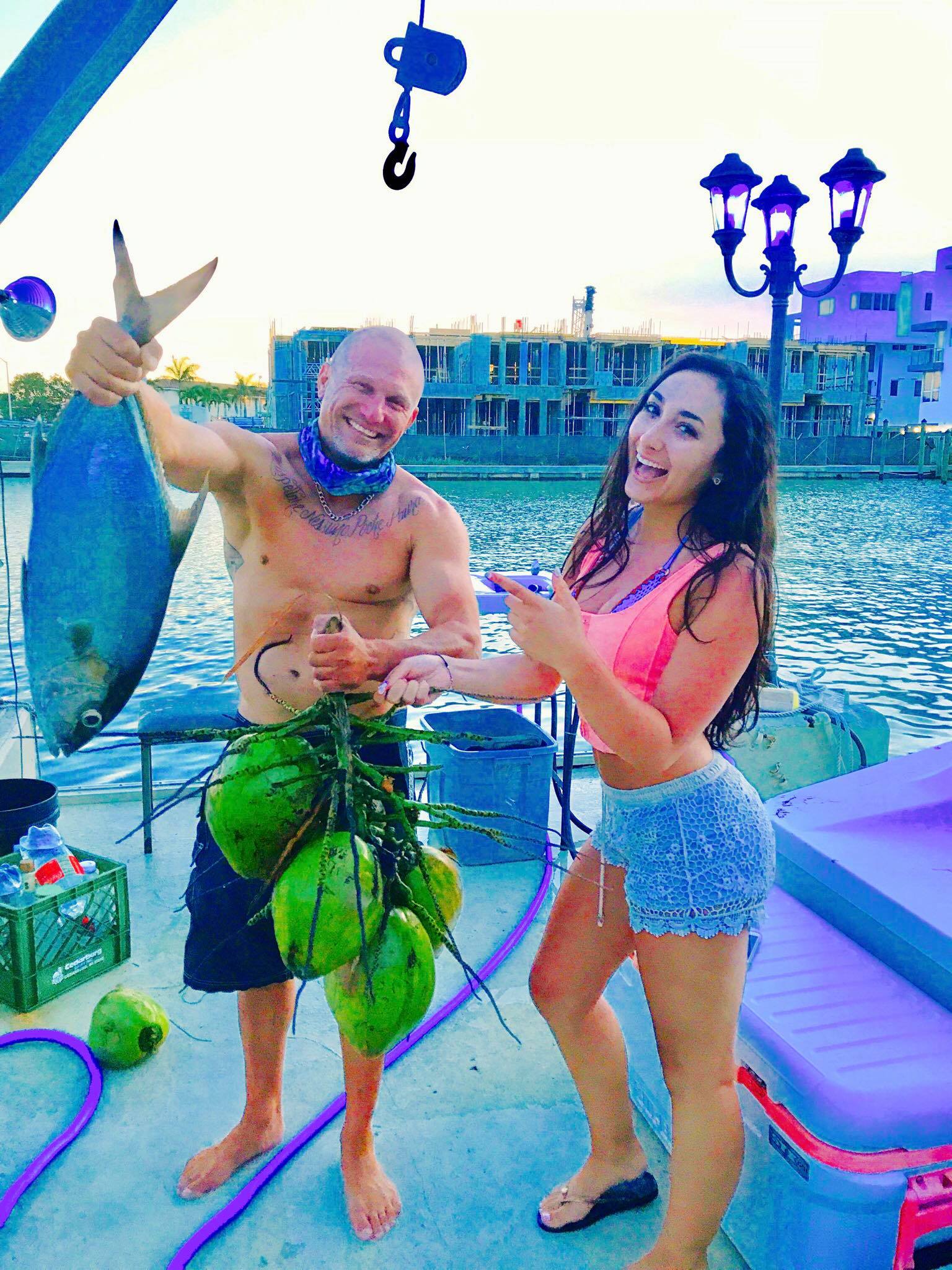 A fishing trip in Miami with 2 people