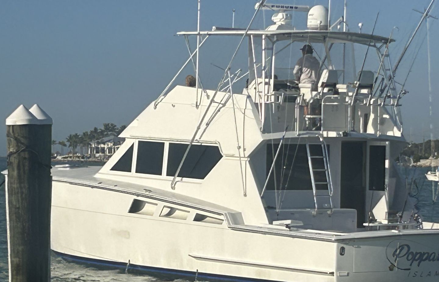 Sportfishing boat