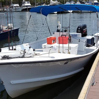 Hanson Boat Center console