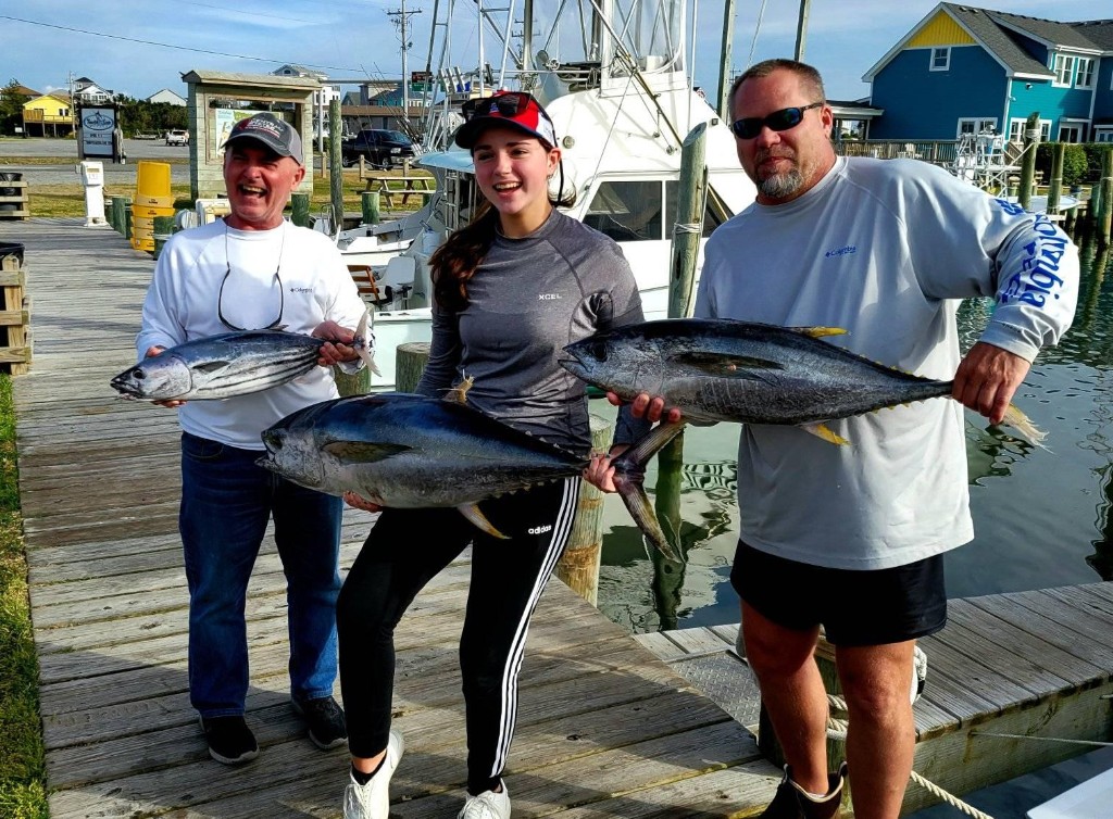 Two huge Blackfin Tuna and Yellowfin Tuna fish caught in Hatteras